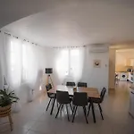 De